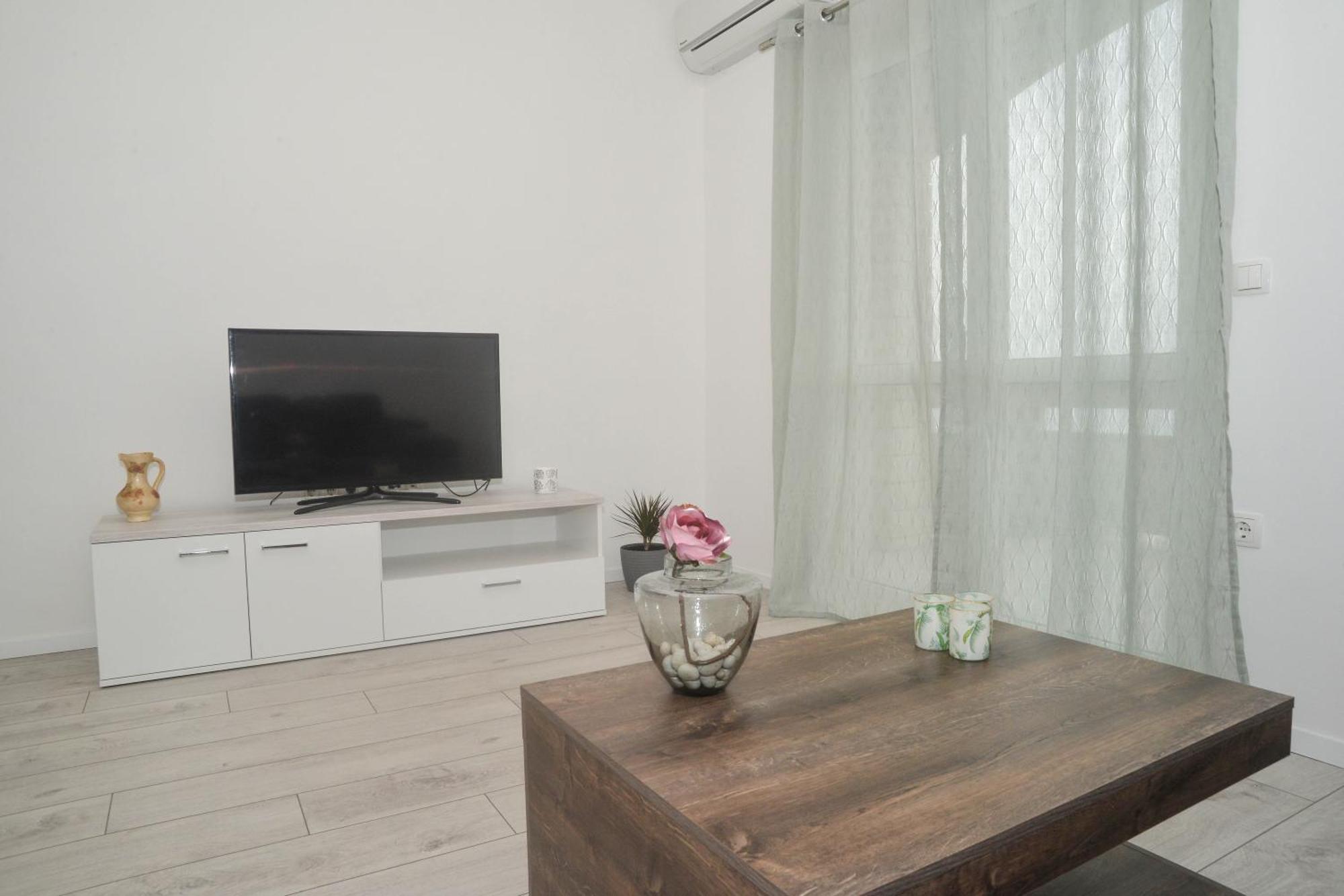 Apartments Mavra-쿠클리차 외부 사진