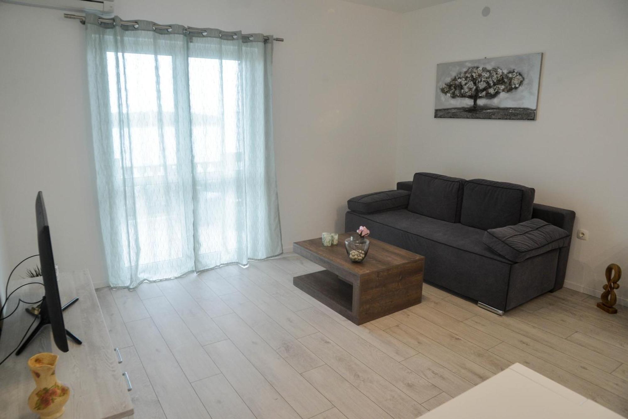 Apartments Mavra-쿠클리차 외부 사진