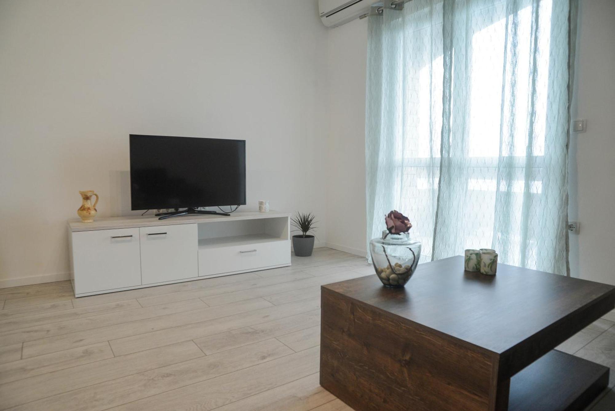 Apartments Mavra-쿠클리차 외부 사진